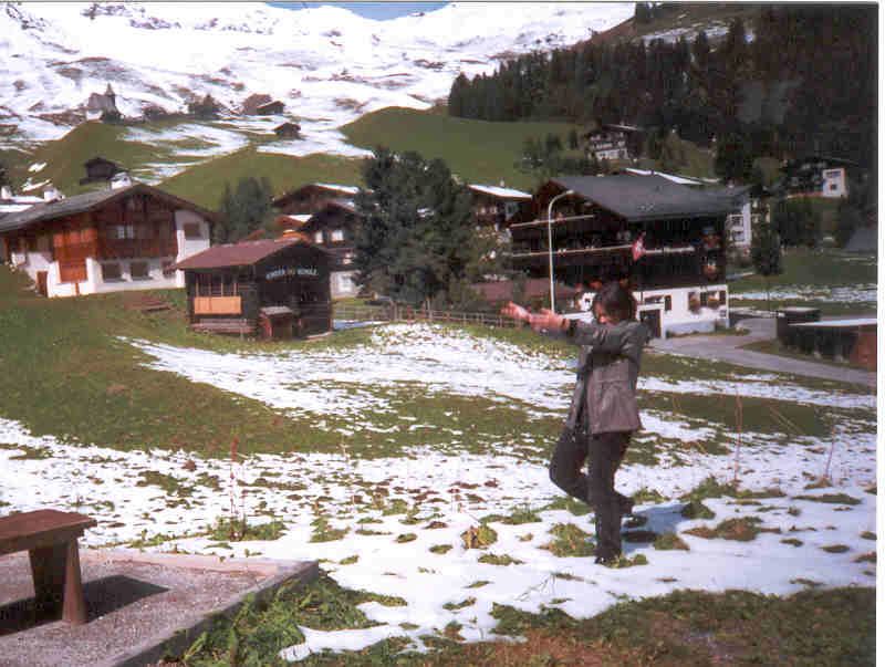 SNOW